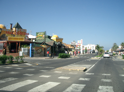 Einkaufsstraße in Corralejo