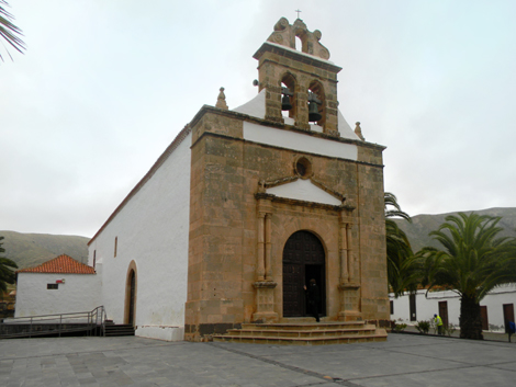Kirche in Vega de Rio Palmas