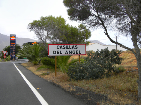 Ortseinfahrt Casillas del Angel