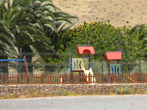 Kinderspielplatz in Valles de Ortega