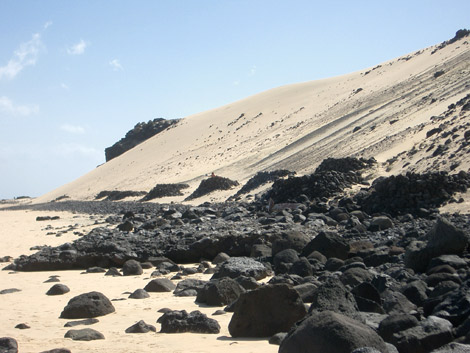 Strand Mal Nombre mit den Steinburgen